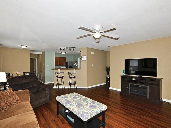 5th image of 15502 Gallow Ln
