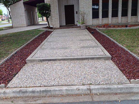 2nd image of 501 E Saint George Ave