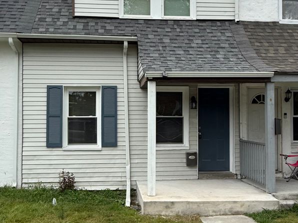 54 4th Ave