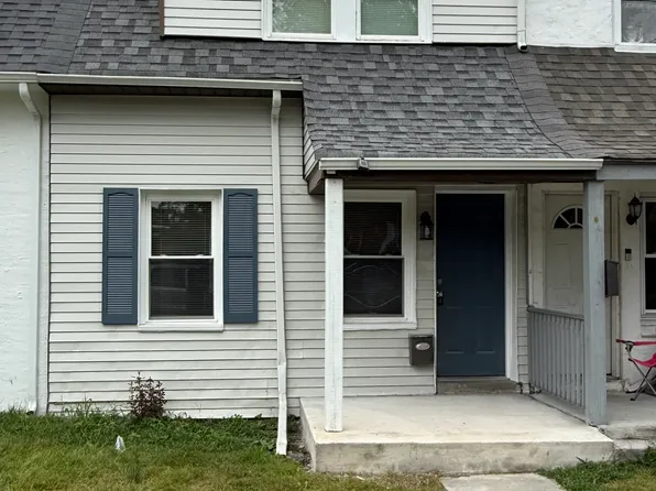 54 4th Ave, Claymont, DE 19703