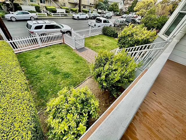 3 bed, 1350 sqft, $1,450 — Photo 3