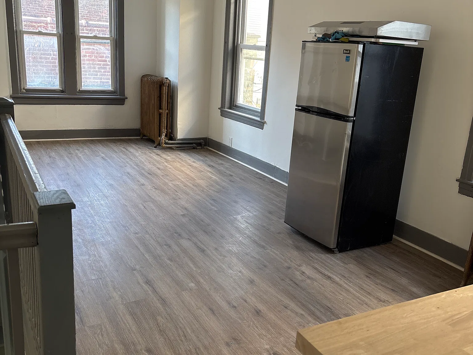 2 bed, $1,300 — Photo 4