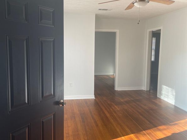 (undisclosed Address)