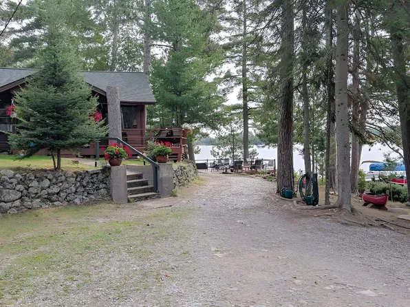 8450 Vermilion Dr, Cook, MN 55723