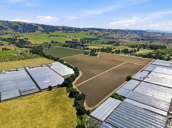 3115B Leavesley Rd, Gilroy, CA 95020