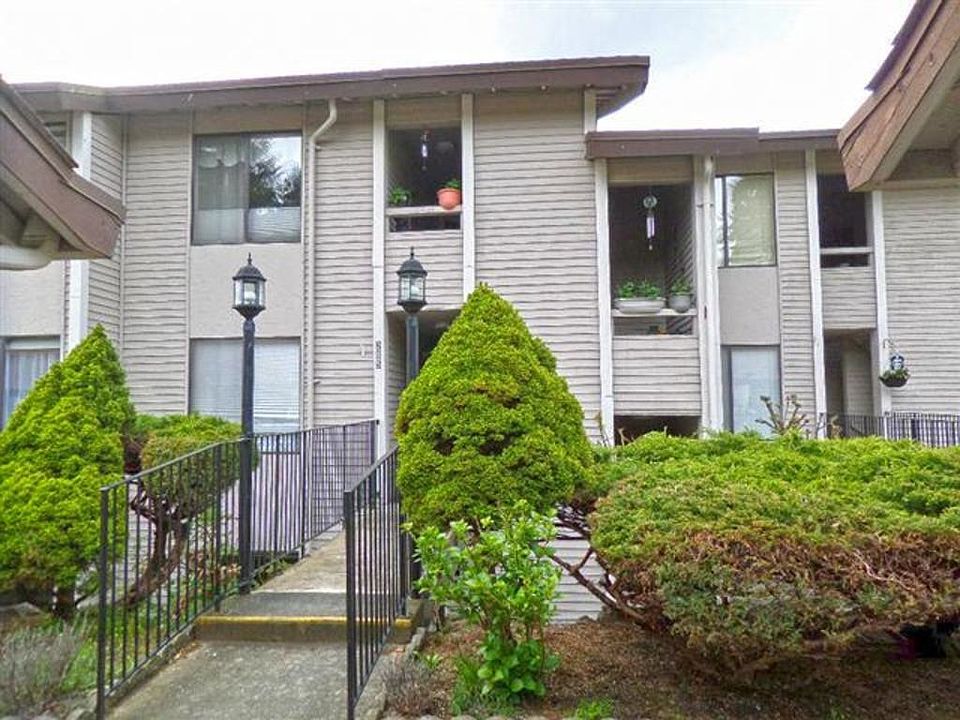 1st image of 23507 Lakeview Dr #B