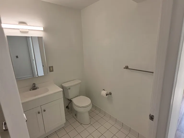 7430 Boulevard East #4A — Photo 21