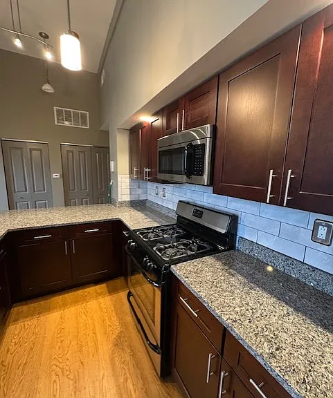 1030 Parkside Ave #304 — Photo 1