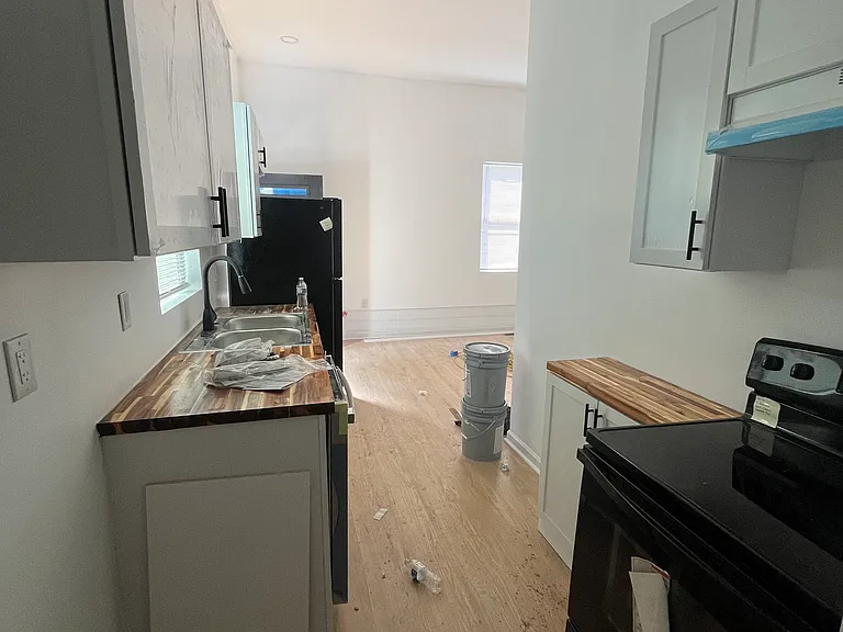 2824 Montgomery St #R — Photo 28