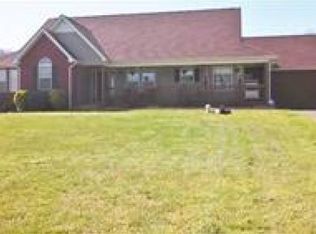 1360 Jackson Ln, Charlotte, TN 37036