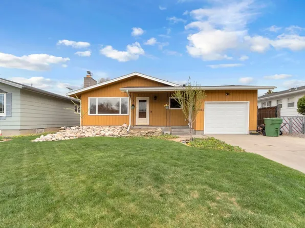 2042 Avenue C, Billings, MT 59102