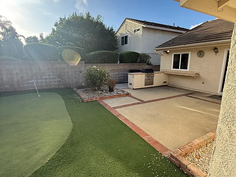 1427 Marigold St — Photo 22