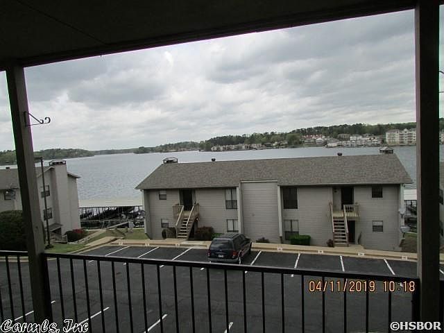 1st image of 120 Catalina Cir