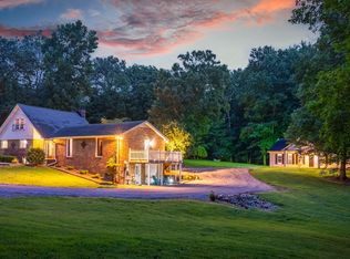 1370 Dunbar Cave Rd, Clarksville, TN 37043