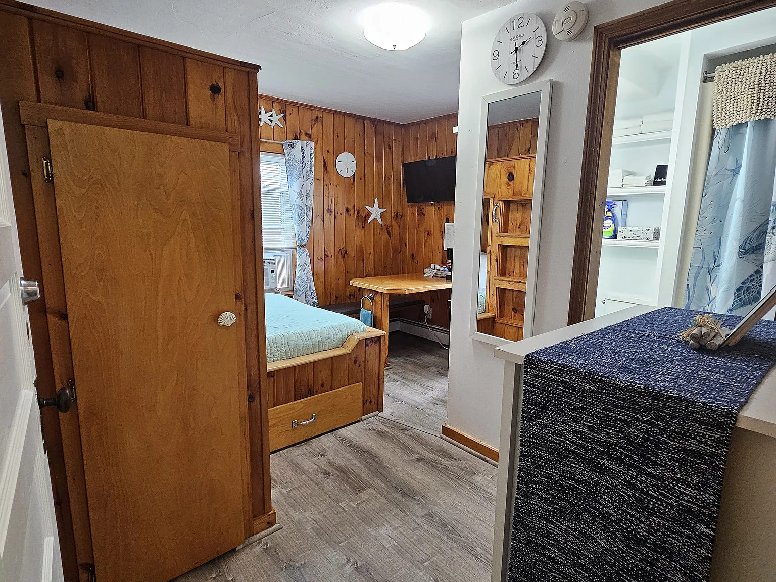 Studio, 180 sqft, $900 — Photo 1