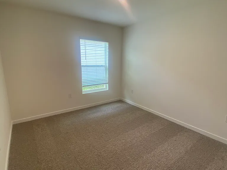 11511 Memorial Dr — Photo 20