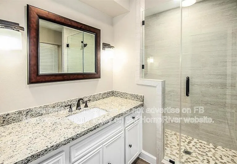 12510 Old River Dr — Photo 16