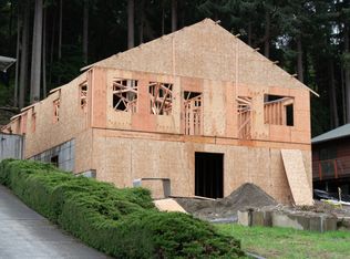 842 Dugualla Rd, Oak Harbor, WA 98277