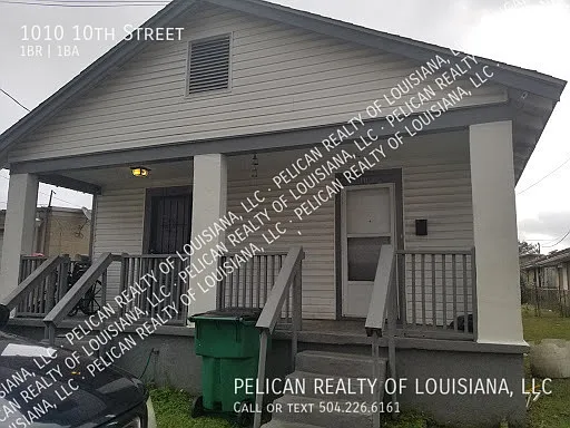1010 10th St
