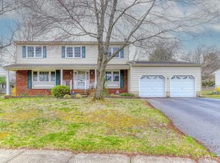 3 Weller Ct, Milltown, NJ 08850