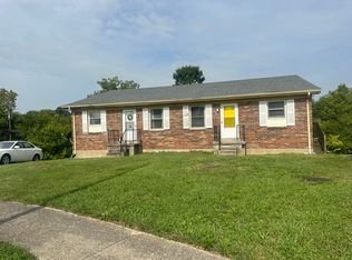 1300 River Park Cir, Lexington, KY 40517