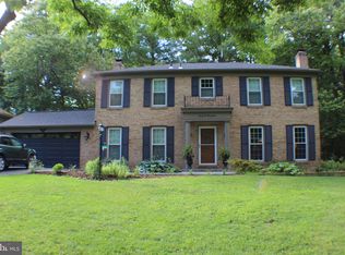 2223 Abbotsford Dr, Vienna, VA 22181