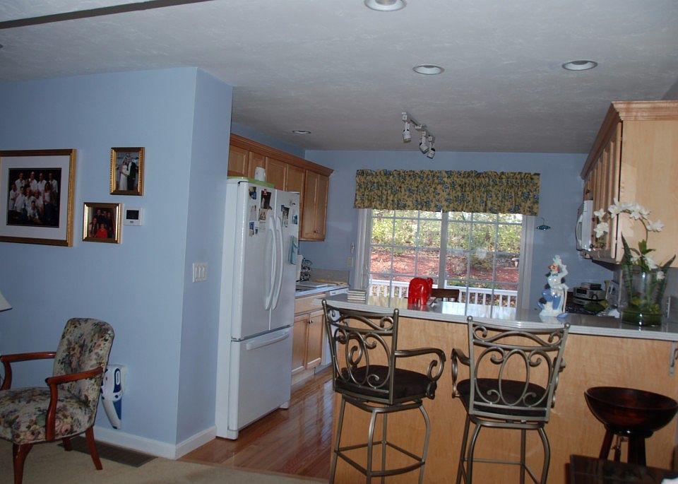 2nd image of 109 Westchester Dr