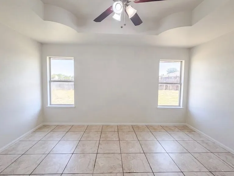 507 Abu Bakar Dr — Photo 11