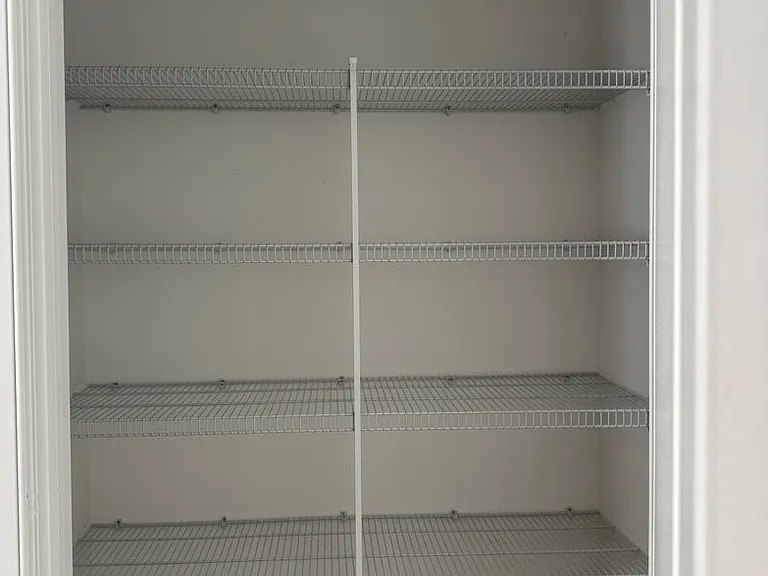 24 Veterans Memorial Dr E #1 — Photo 19