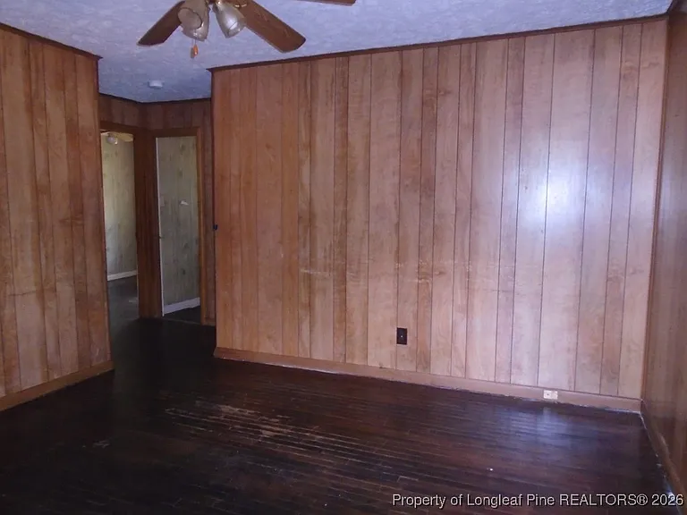 310 Old Shaw Rd — Photo 5