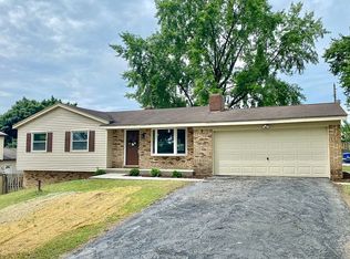 4191 Nelsey Rd, Waterford, MI 48329