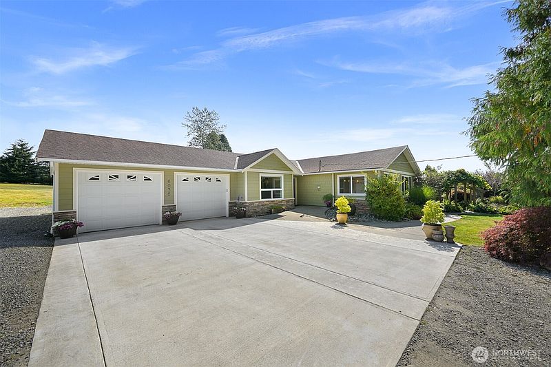 2nd image of 6036 N Star Road