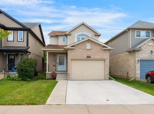 1361 Old Zeller Dr, Kitchener, ON N2A0C6