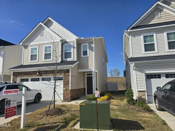 333 Glacier Lake Dr, Raleigh, NC 27610