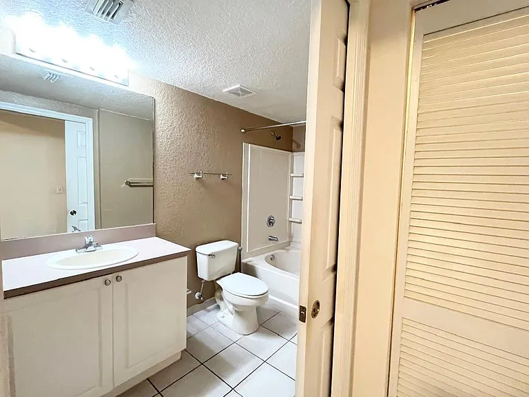 6812 W Sample Rd #6812 — Photo 16