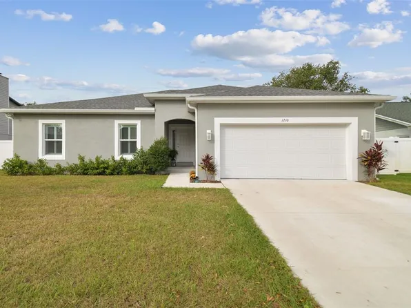 1210 Monte Lake Dr, Valrico, FL 33596