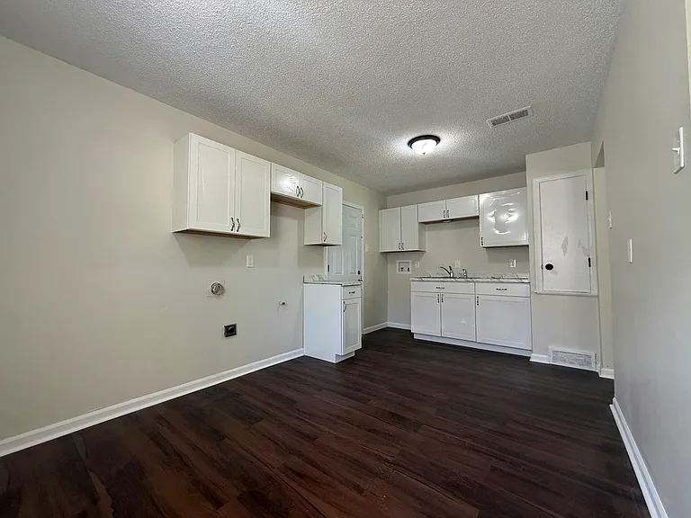 New Kitchen