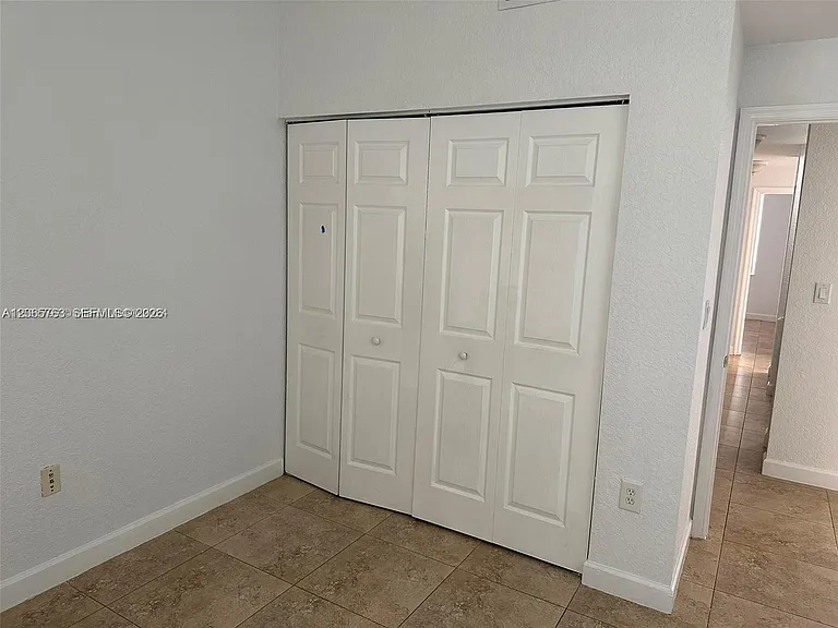 2624 SW 188th Ave — Photo 20