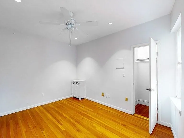 65 Park Dr #16 — Photo 6