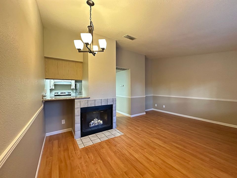 1st image of 5909 Country Ln #119