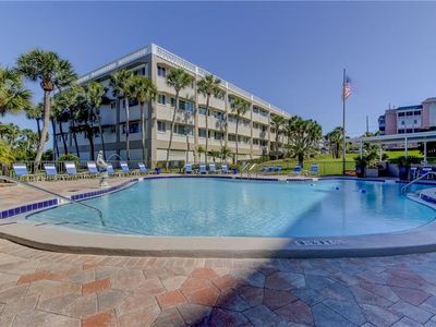 100 Bluff View Dr APT 106A, Belleair Bluffs, FL, 33770