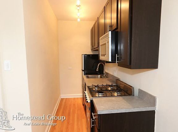 4th image of 4614 N Paulina St APT 0207