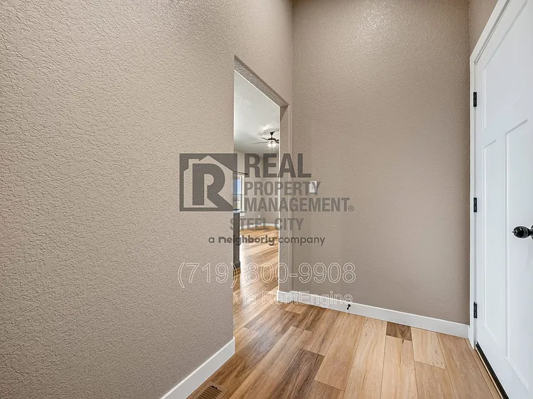 1886 E Jerrian Ln — Photo 25