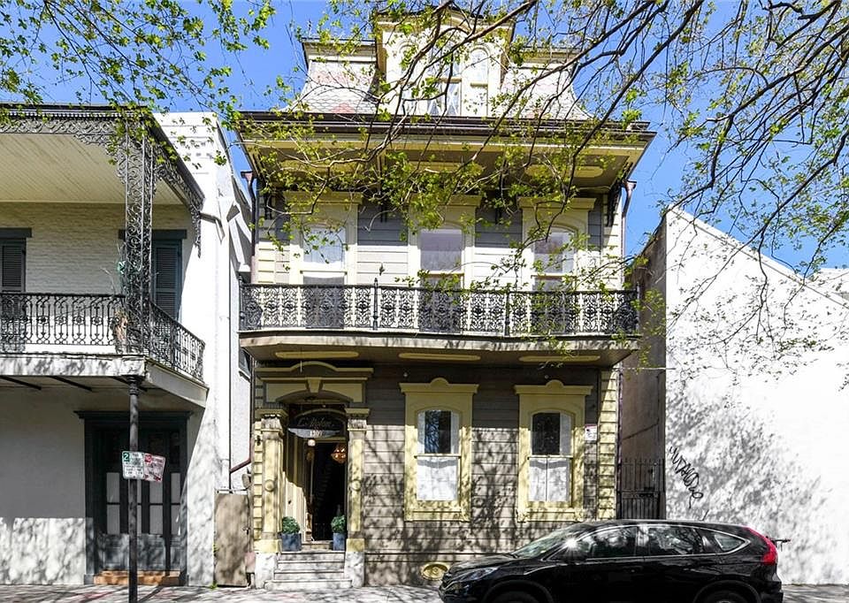 1st image of 1309 Dauphine St