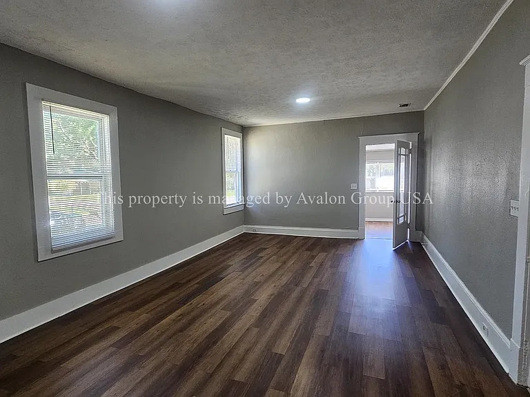 6510 Avalon St — Photo 11