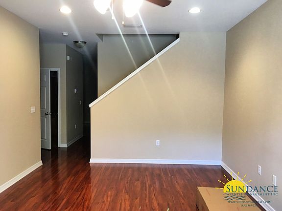 2nd image of 1488 Bentley Cir