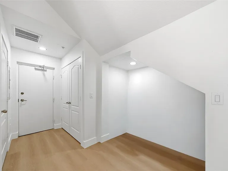 10359 Lake District Ln #58B — Photo 6