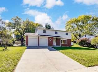 5618 Winterberry Ct, Dayton, OH 45431