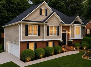 13 Lamplighter Cv NW, Cartersville, GA 30120