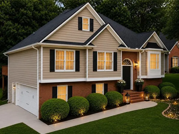 13 Lamplighter Cv NW, Cartersville, GA 30120